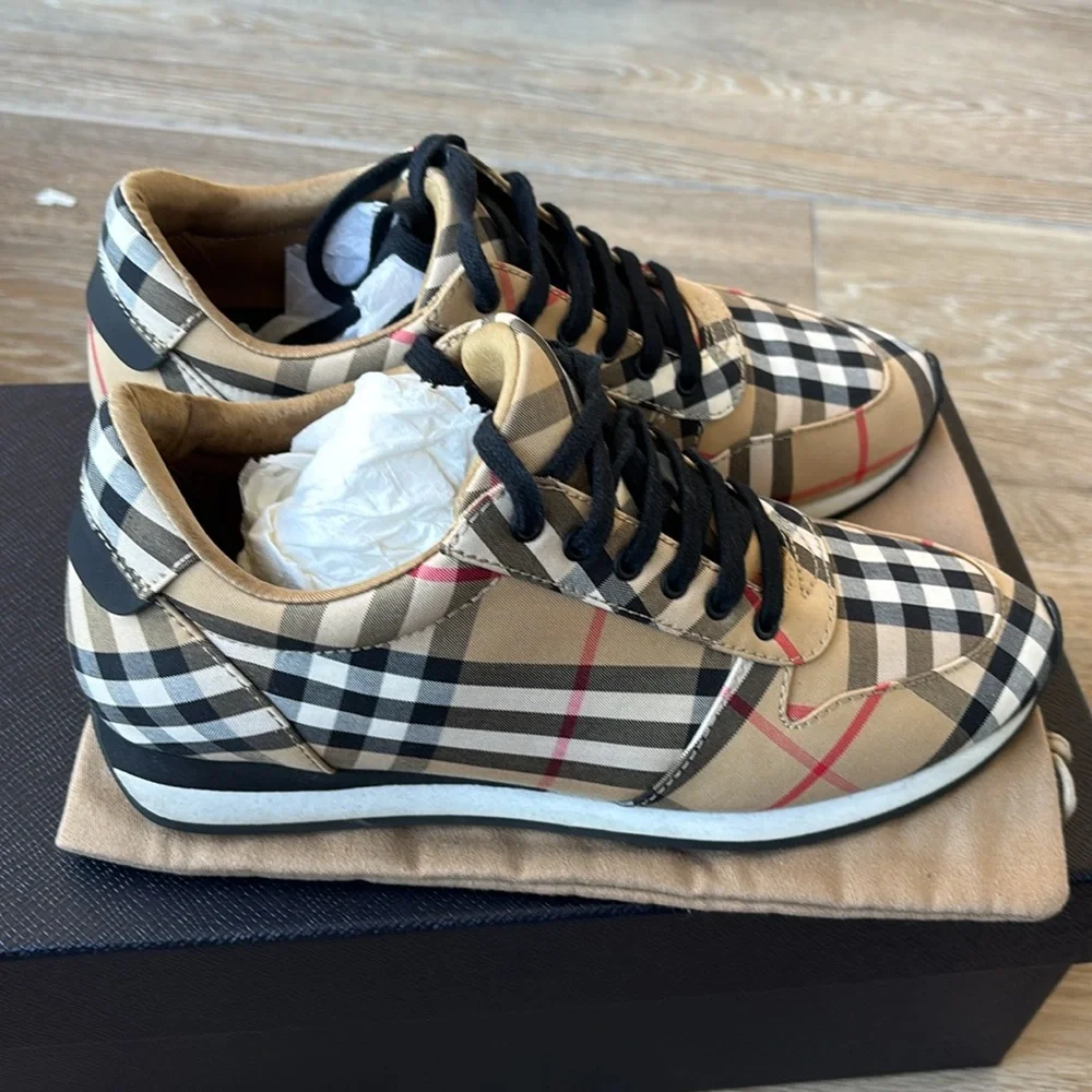 Burberry Vintage Check Sneakers - Picture 3 of 6